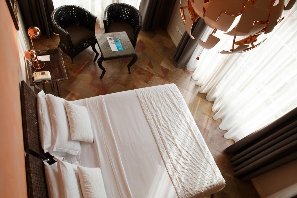 Hotel Olivi Spa & Natural Wellness Sirmione Extérieur photo